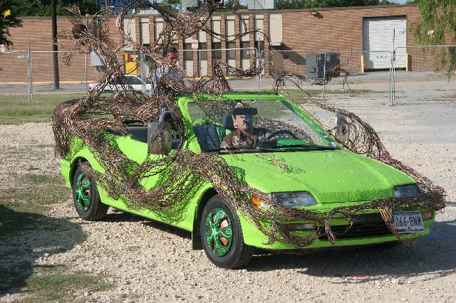 2006_ArtCar_1_Ball 084 